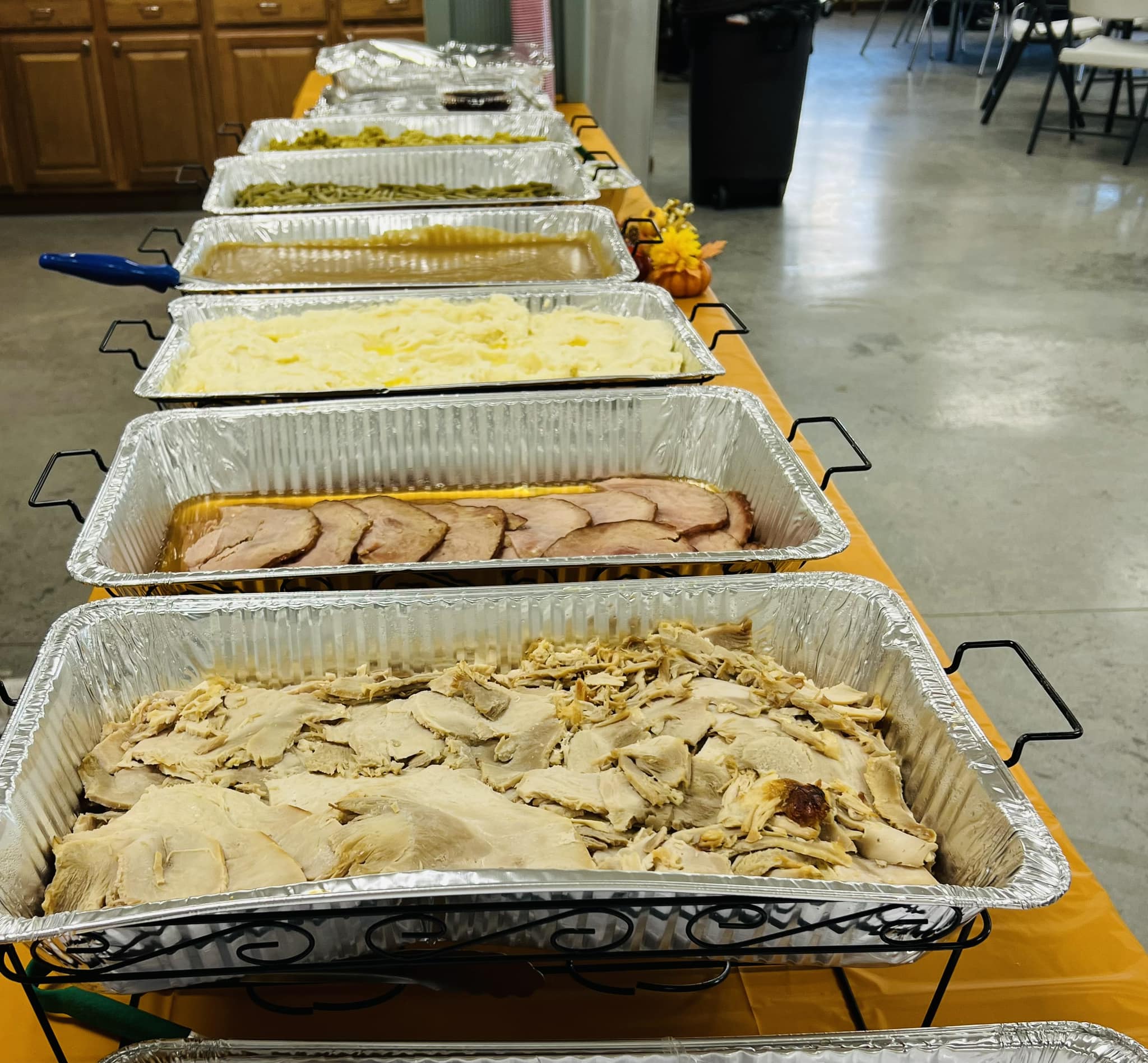 Catering food tray